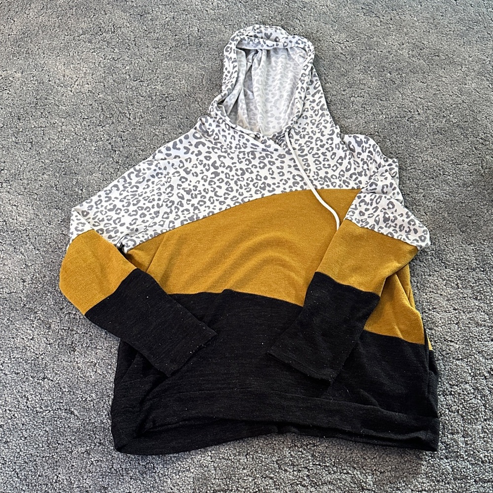 Leopard Print Colorblock Women's Hoodie